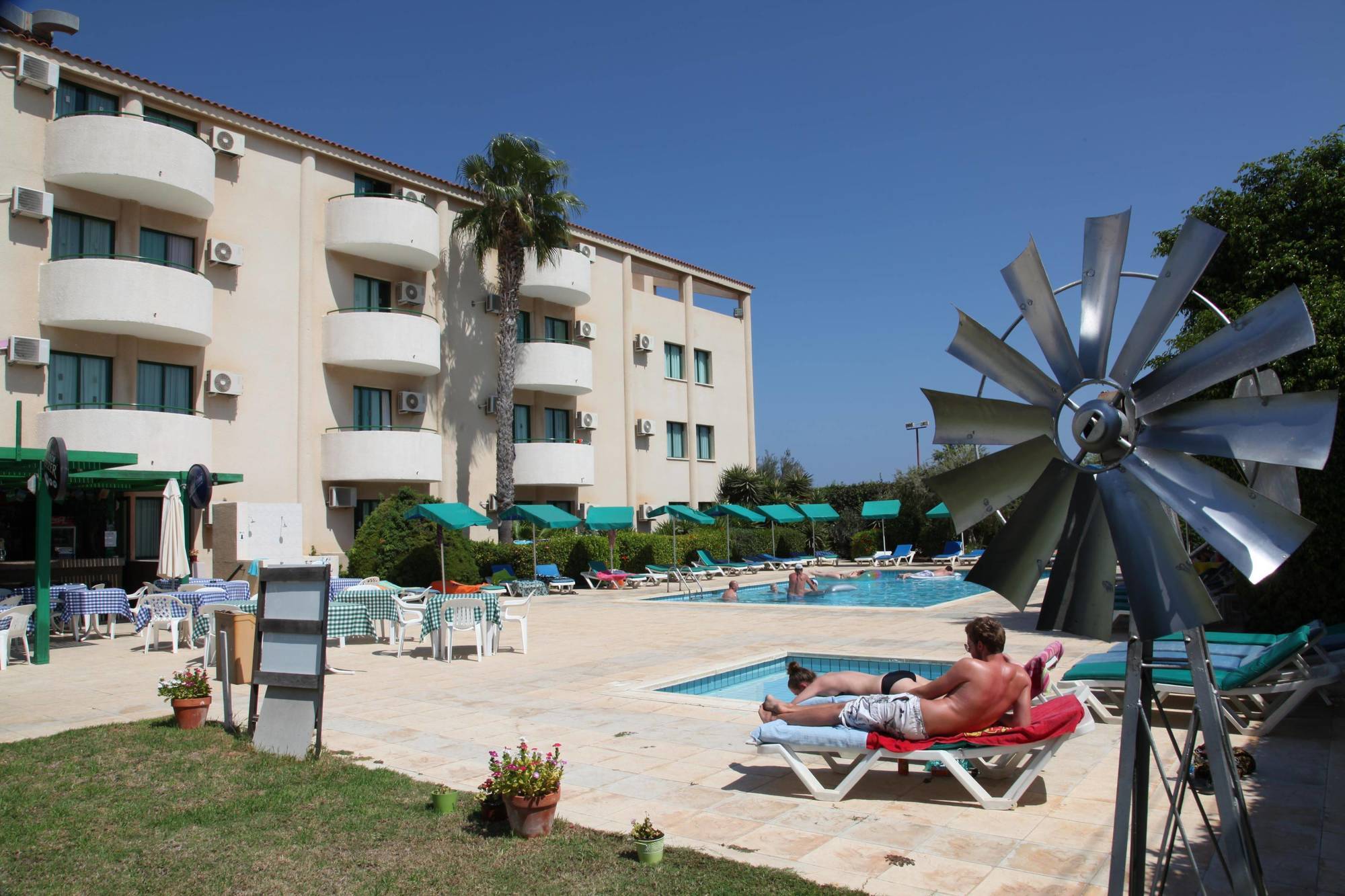 Mandalena Hotel Apartments Protaras Zewnętrze zdjęcie